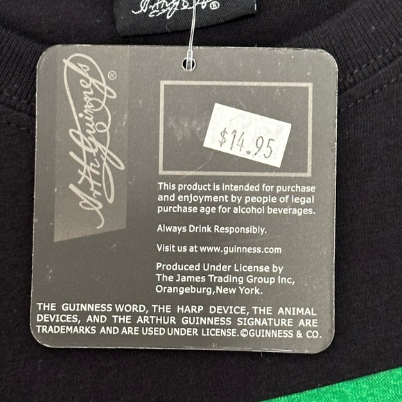 Men’s Irish Beer Guinness Large Football Short Sleeve T-Shirt Top Tee Black NWT - Picture 8 of 9